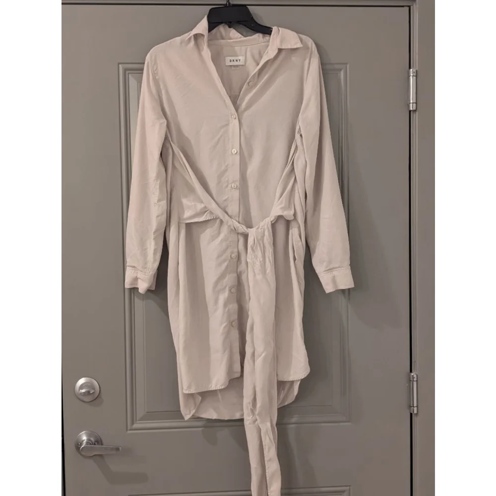 Women's DKNY Beige Long Sleeve Shirt Dress with Tie Waist, Size 4 - Picture 2 of 7